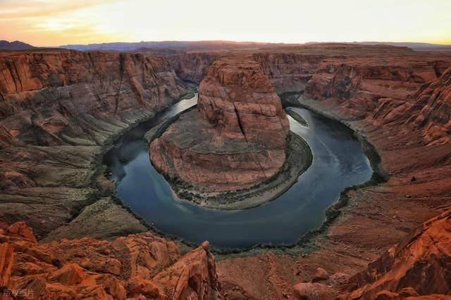 胁中国：不给稀土磁铁就加200%关税瓦力娱乐棋牌特朗普彻底坐不住了公开威(图4)