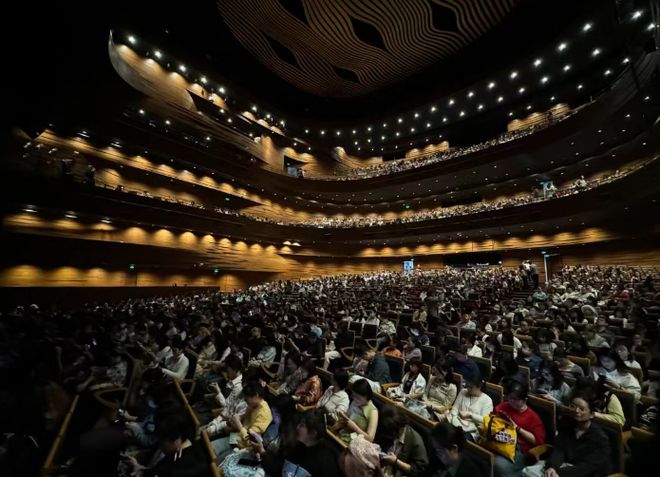 票难求！无锡火了！瓦力游戏app一(图3)