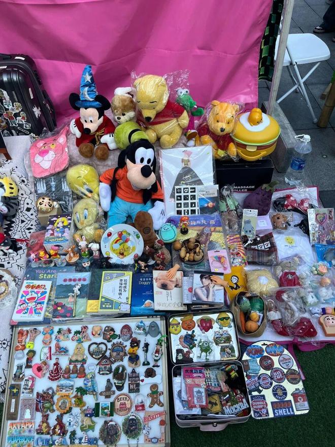 跨年联欢大派对·市集阵容瓦力游戏试玩「年终总结」(图1)