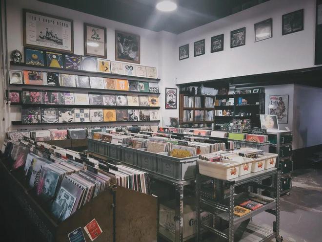 跨年联欢大派对·市集阵容瓦力游戏试玩「年终总结」(图3)